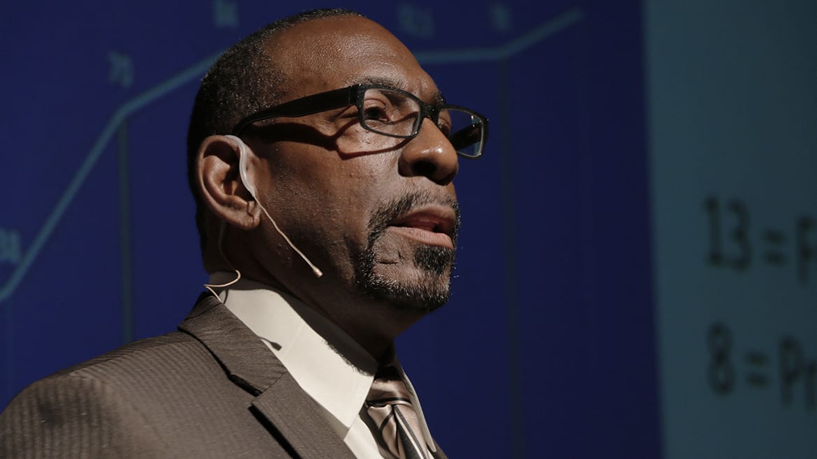 Photo of KCPS Superintendent Dr. Steve Green.