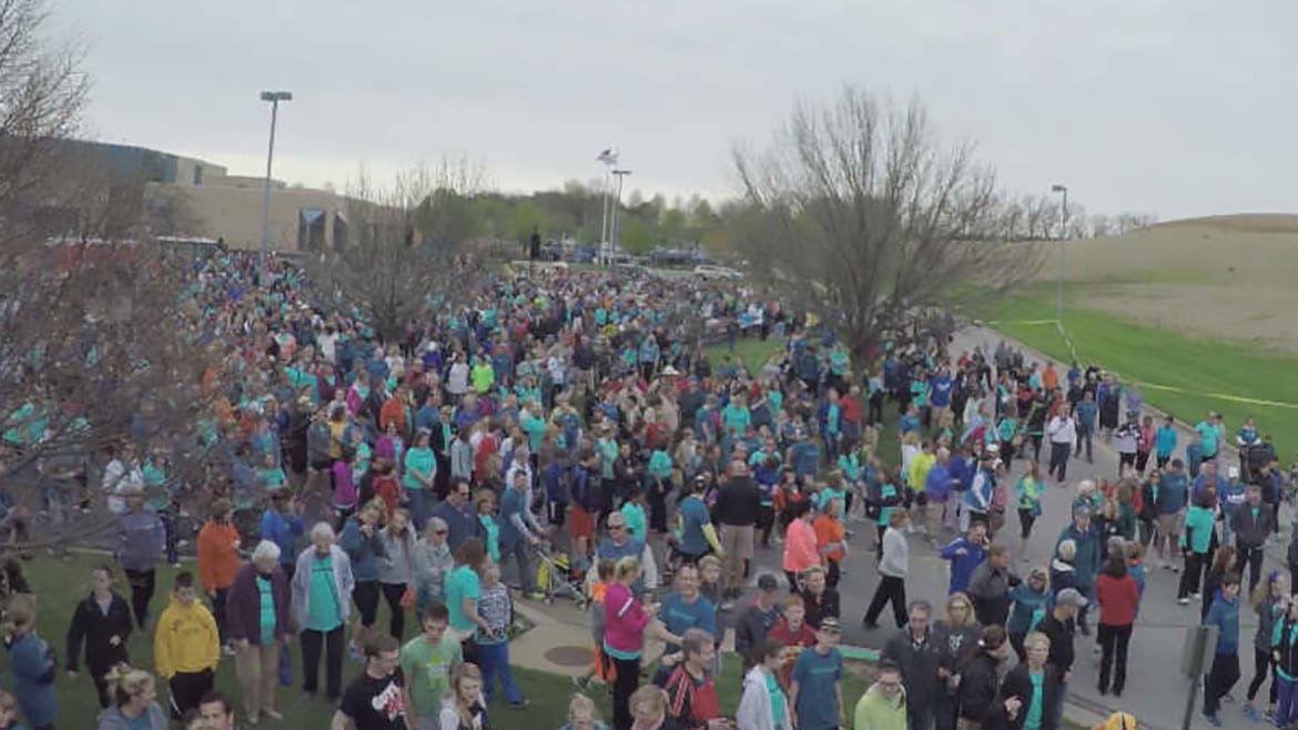 Overhead view of marchers.