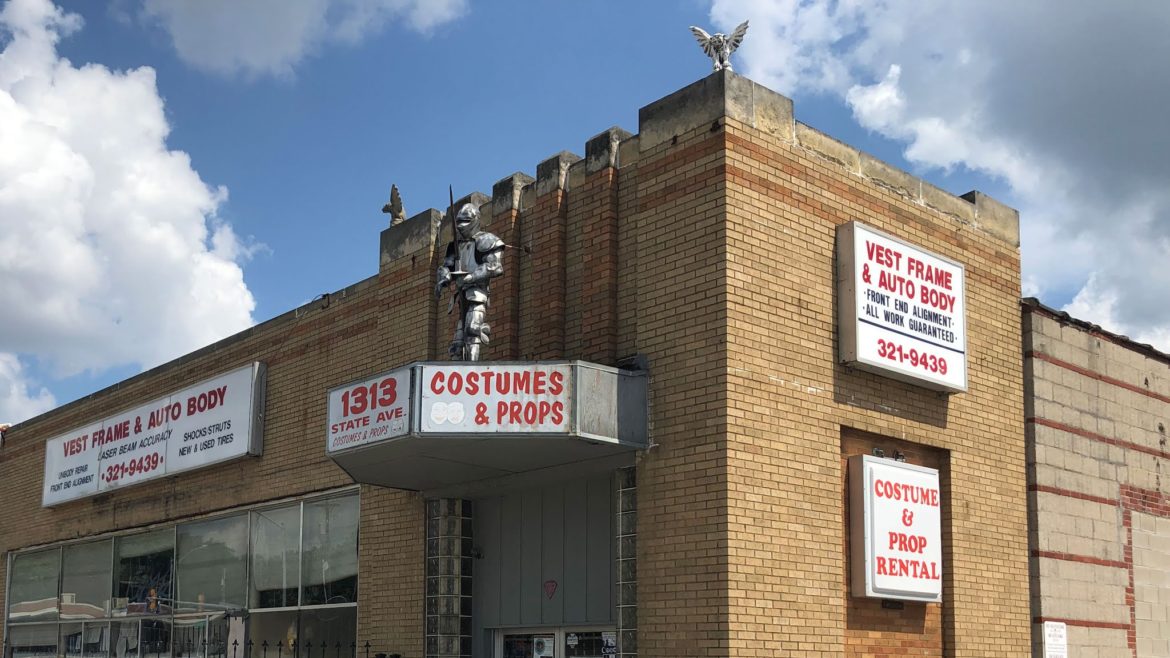 Costumes and props and Vest frame bulding