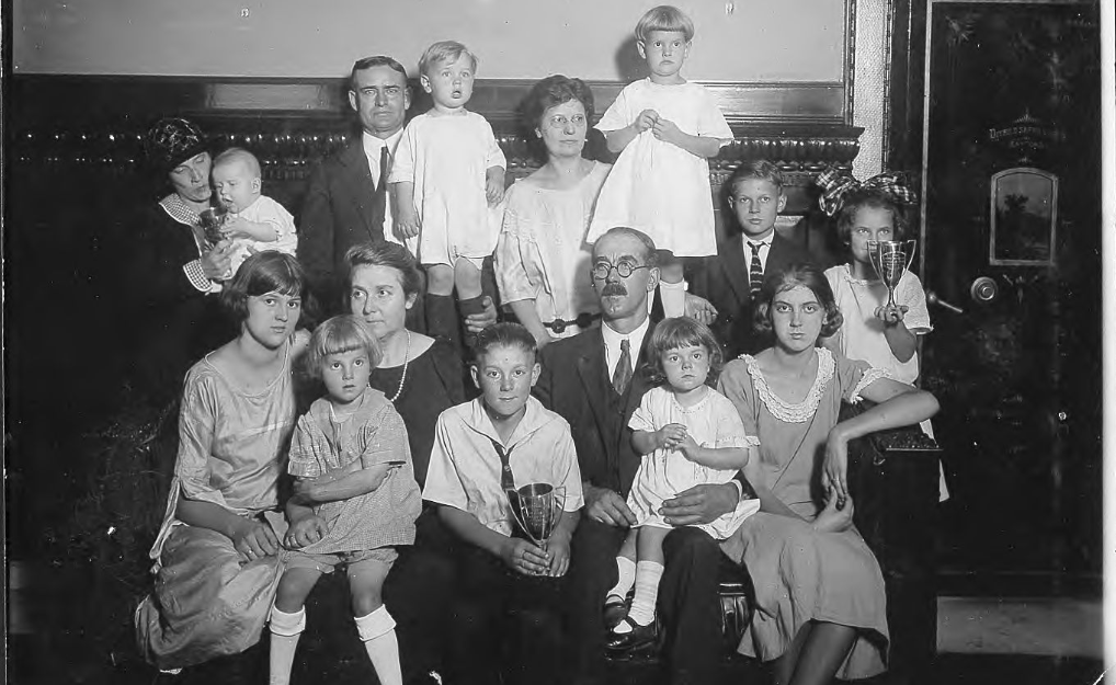 Winners of Kansas Fittest Family Contest 1923