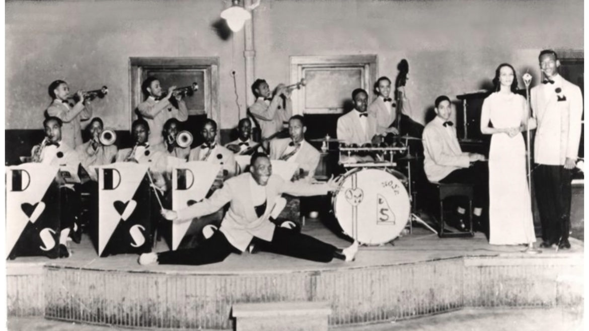 A young LaVerne Barker played in Deans of Swing