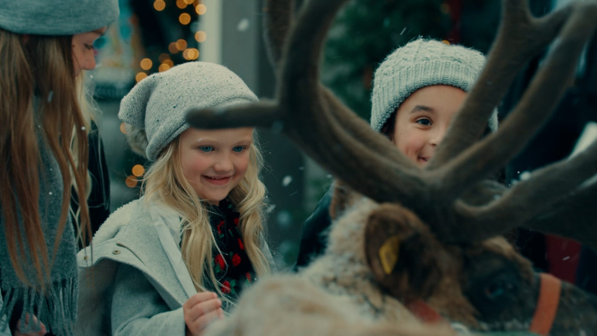 A scene from "My Sweet Holiday."