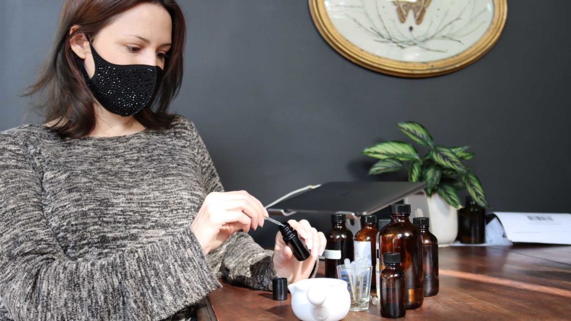 Jill McKeever, creator of the perfume brand For Strange Women, mixes together a new scent using organic plant material.