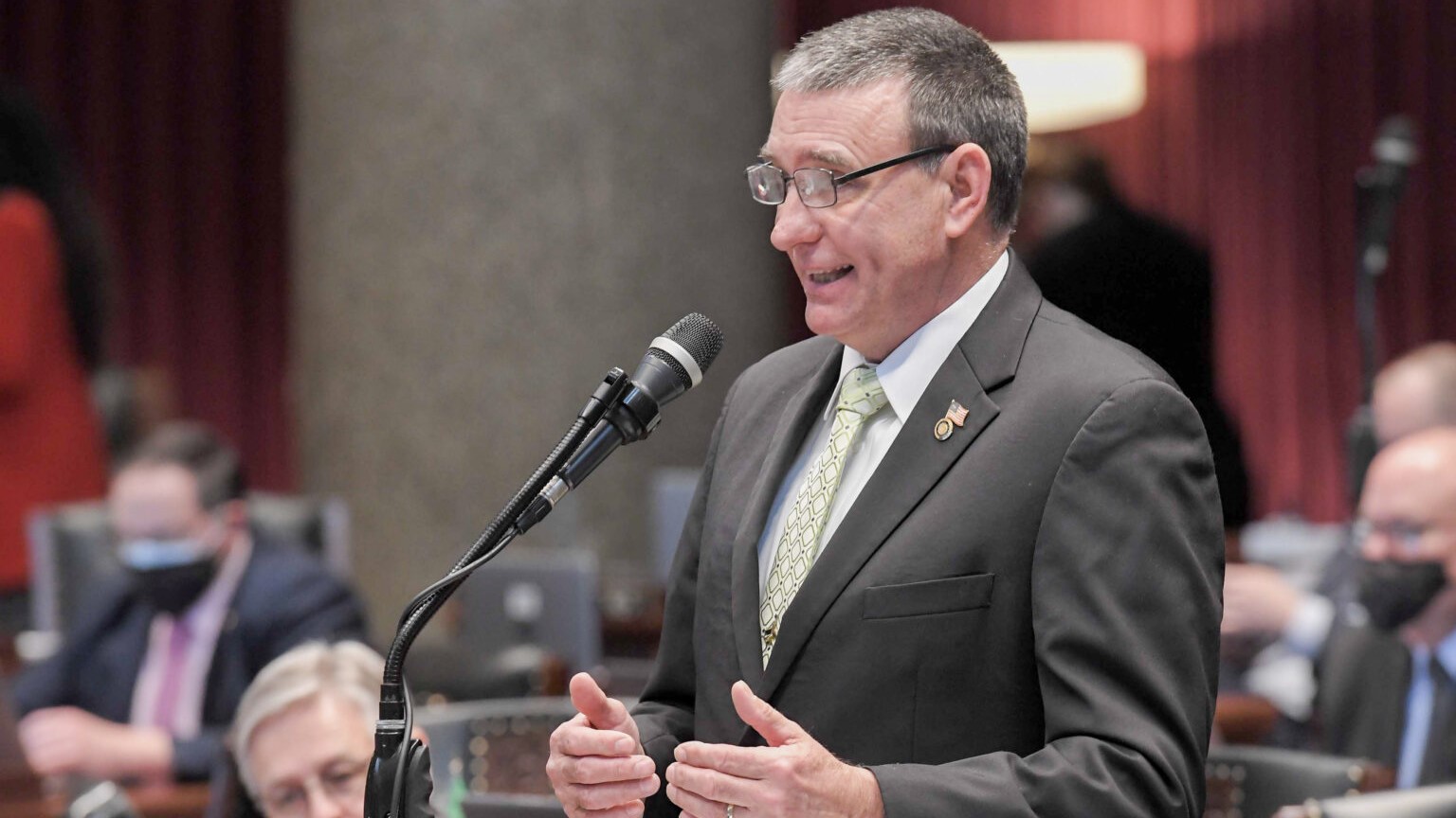 Missouri state Rep. Mike Haffner testifies.