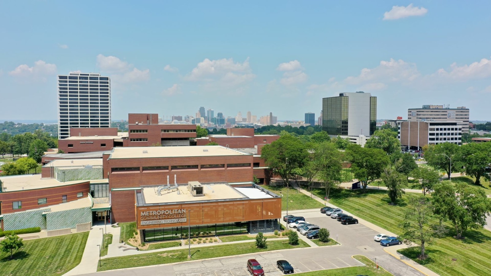Aerial photo of the Penn Valley campus of Metropolitan Community College.