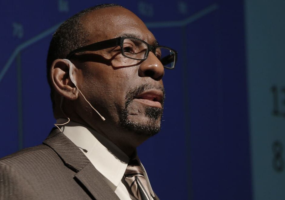 Photo of KCPS Superintendent Dr. Steve Green.