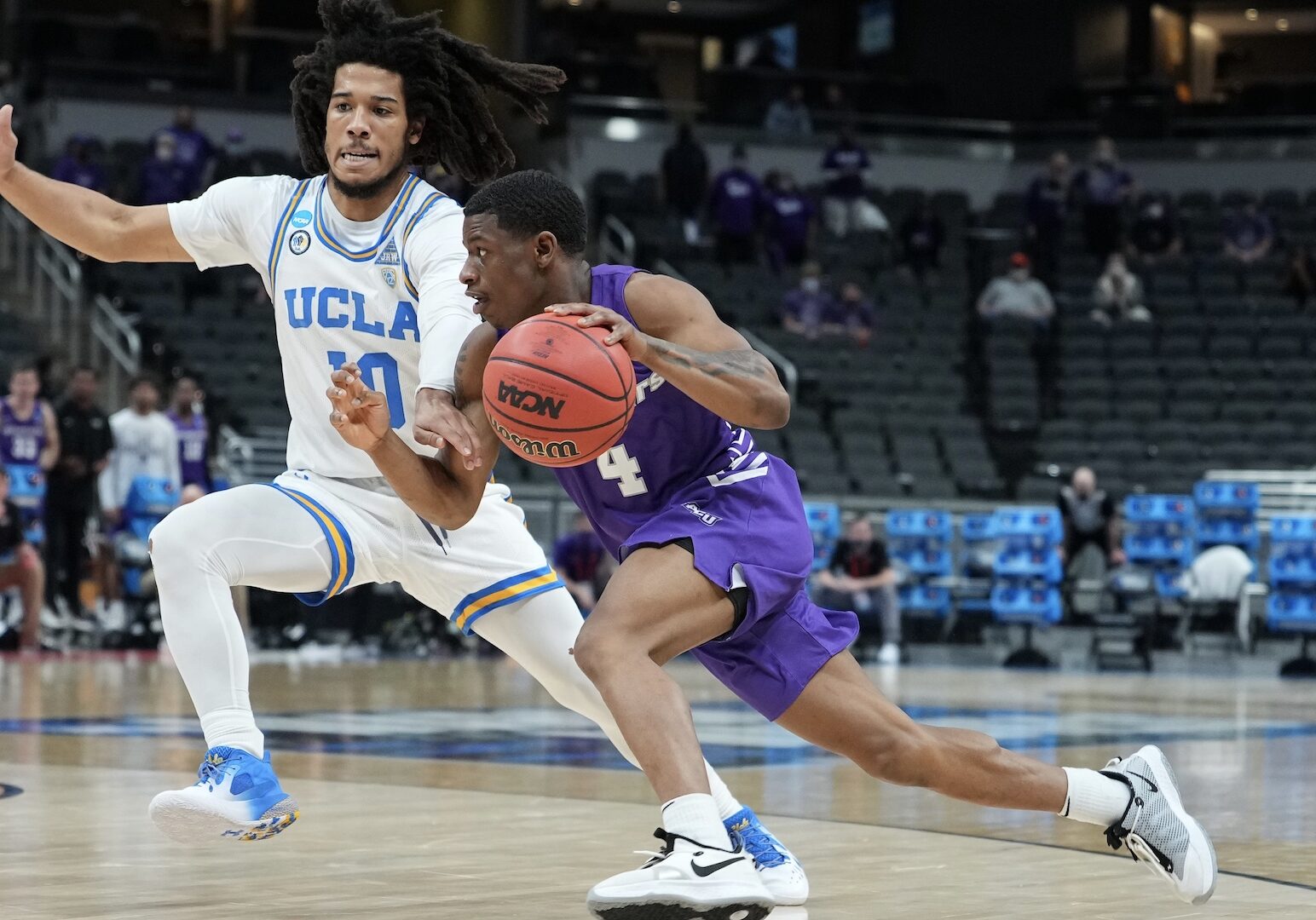 Damien Daniels in action for Abilene Christian.