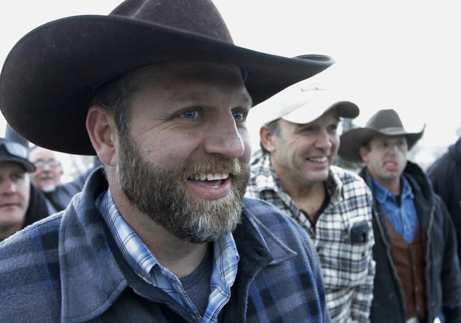 Ammon Bundy, one of the sons of Nevada rancher Cliven Bundy, arrives for a news conference at Malheur National Wildlife Refuge after meeting with Harney County Sheriff David Ward near Burns, Ore. Ward and two other Oregon sheriffs met Thursday with Bundy, the leader of an armed group occupying a federal wildlife refuge and asked them to leave, after residents made it clear they wanted them to go home. (Photo: Rick Bowmer | AP)