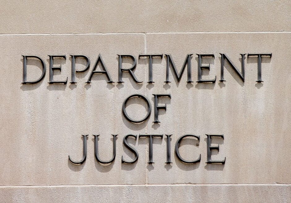 AP_796846287364-DOJ-bldg