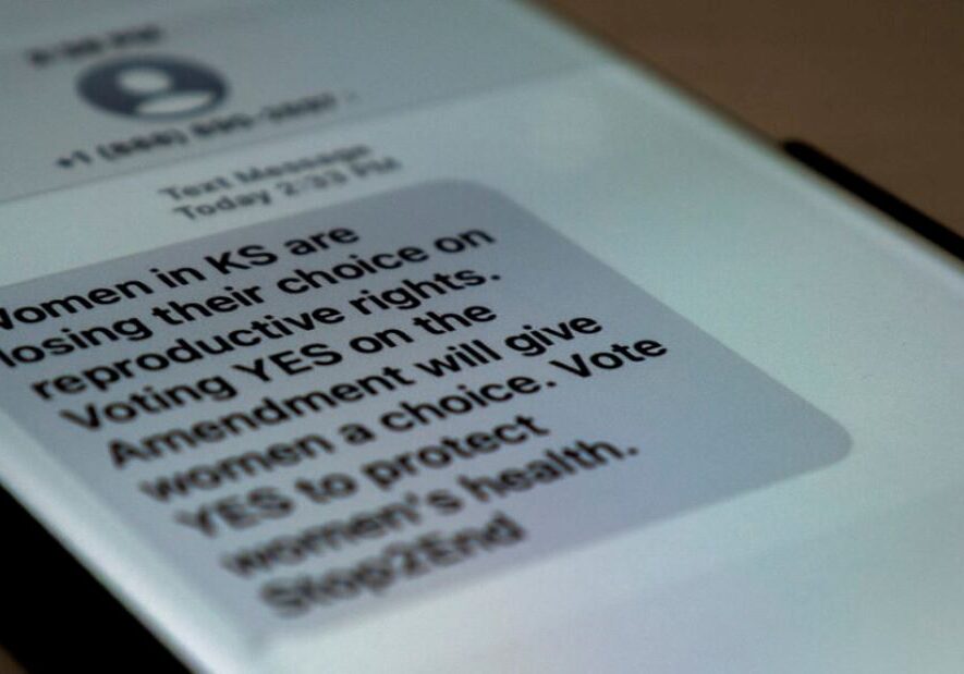 Democrats in Kansas received this unsolicited text message on Monday, which falsely claims that a “yes” vote protects reproductive rights.