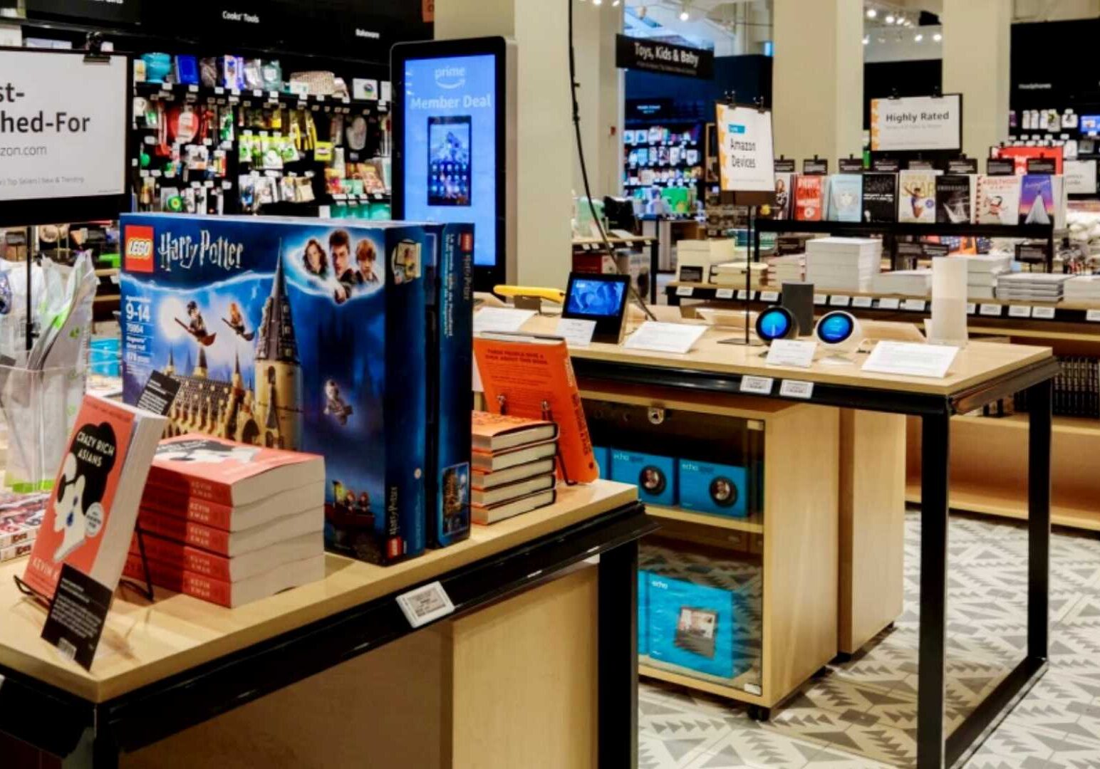 Amazon 4-Star stores offer a "highly curated" selection of products from the most popular categories, including consumer electronics, toys, games, books, kitchen ware and home goods.