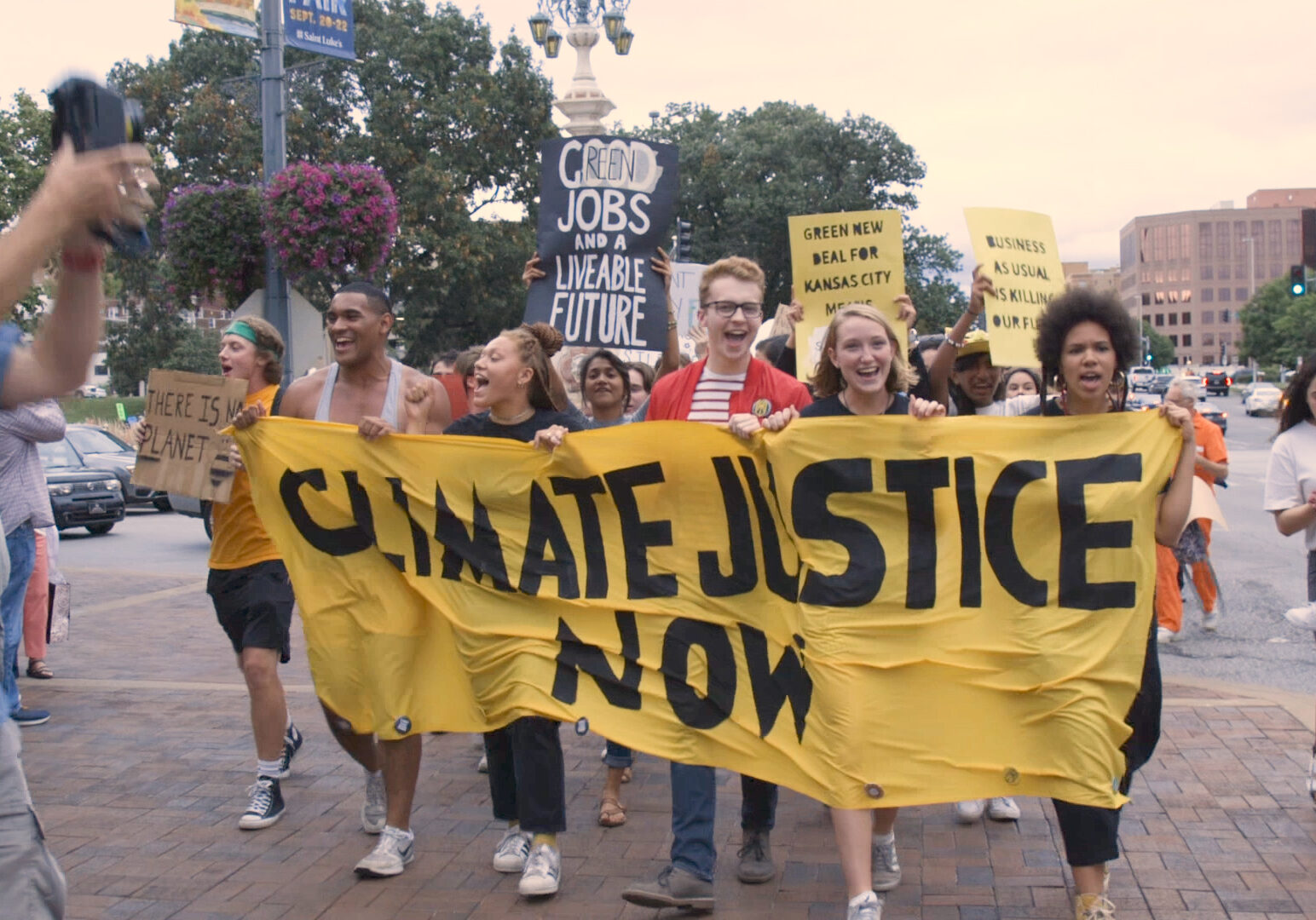 Kansas City climate activists joined international demonstrations with a student walkout and general assembly in Theis Park on Sept. 20.