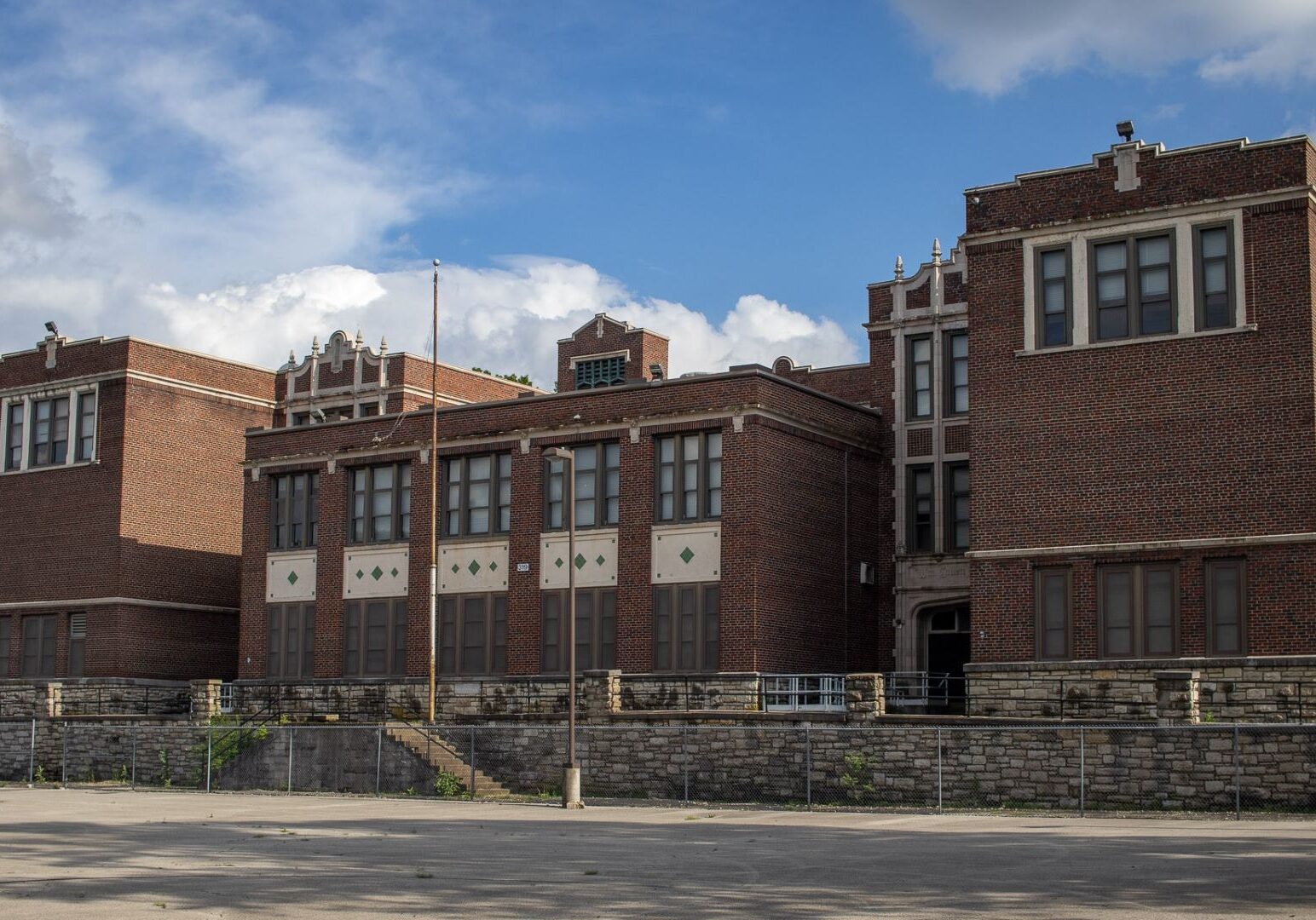 Exterior view of the Bryant School from Westover Road in Brookside.