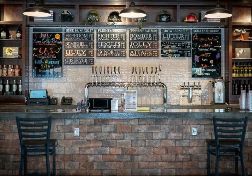 Callsign Brewing’s main bar.