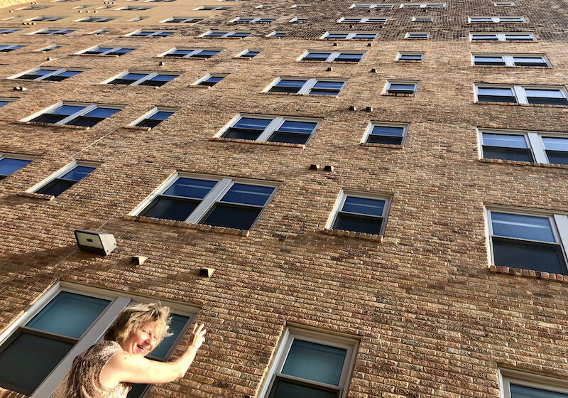 Fringe Fest rappelling