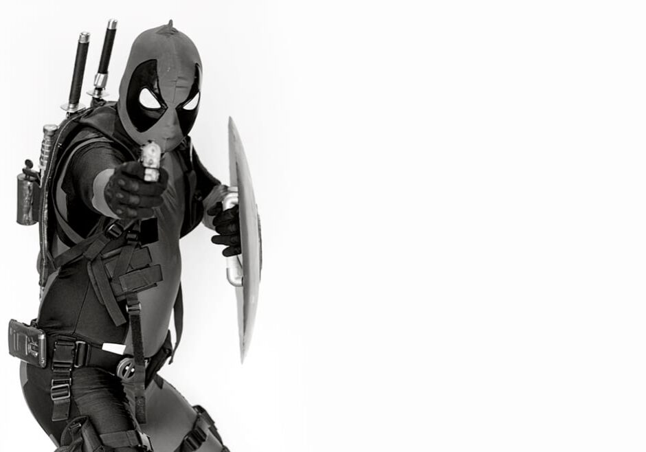 David Partelow cosplaying Deadpool