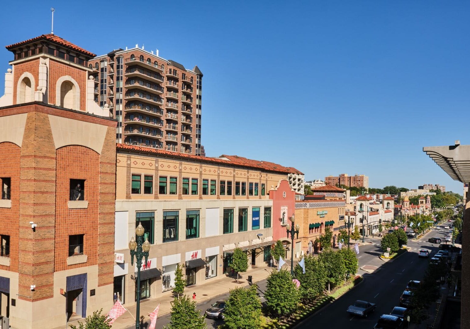 The view looking east along 47th Street on the Country Club Plaza.