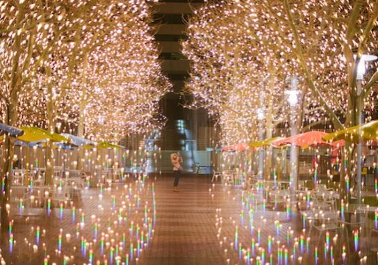 The holiday lights at Crown Center are part of the Downtown Dazzle experience. (Photo VistiKC/Derek Slagle)