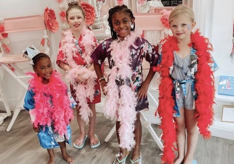 Cupcakin party group