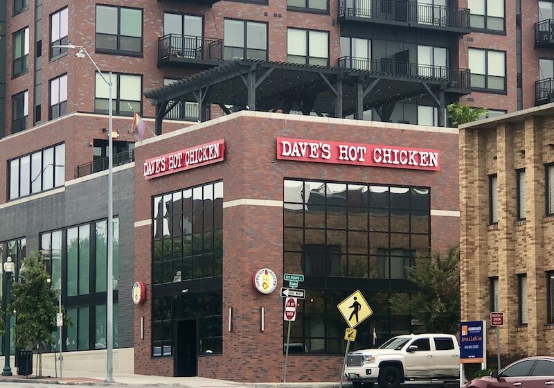 Dave's Hot Chicken exterior