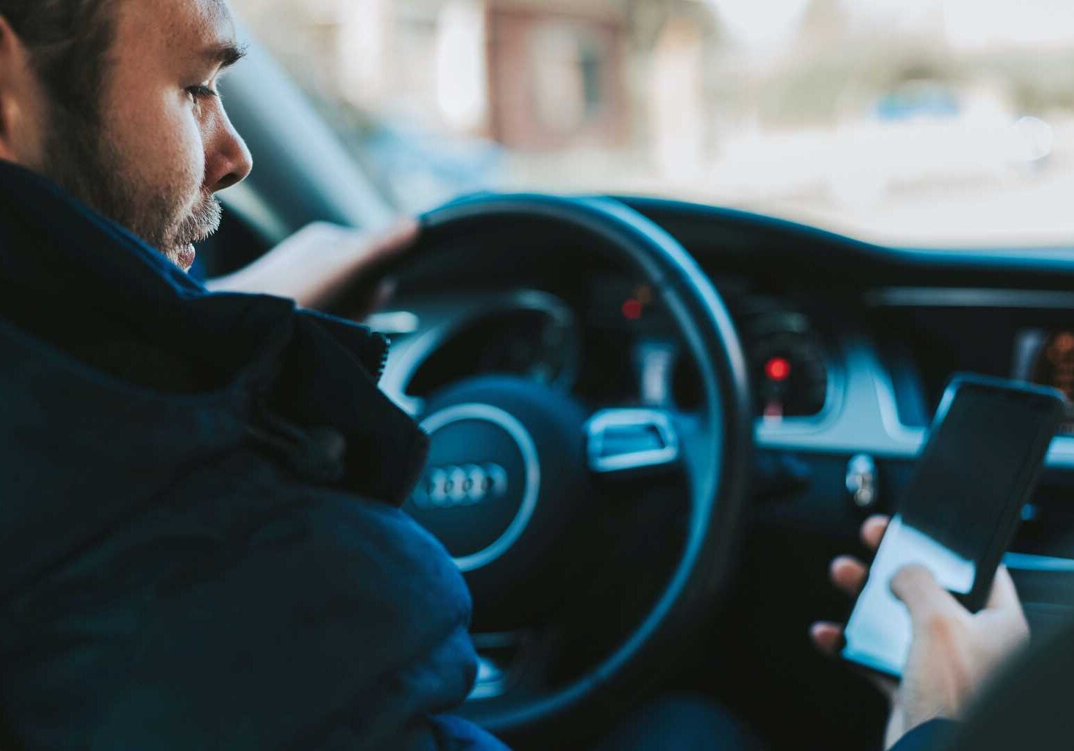 Nearly nine in 10 people engage in smartphone activities while driving.
