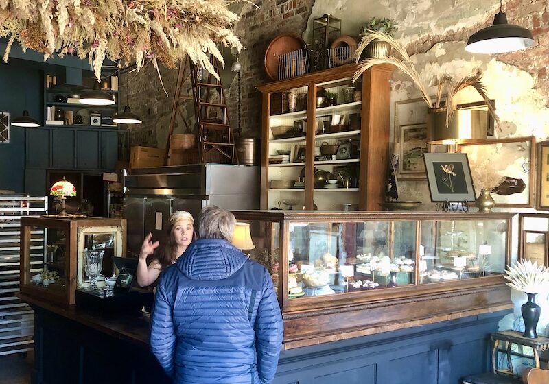 Enchante pastry case