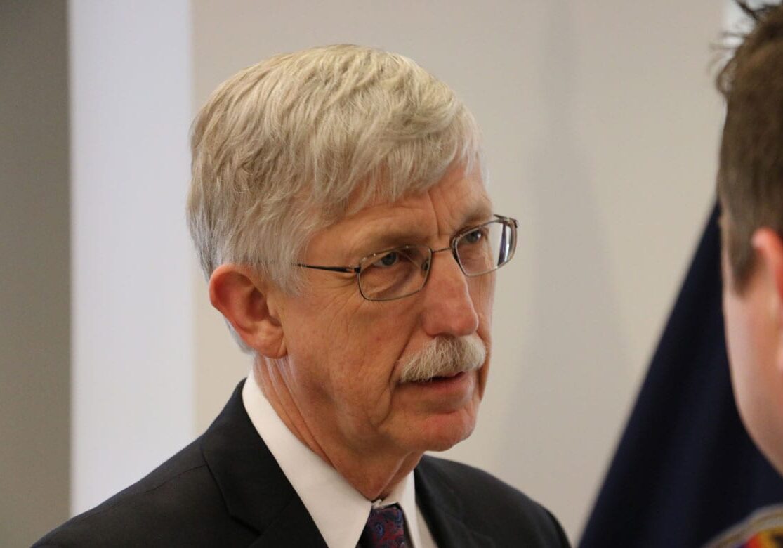 NIH director speaks to student