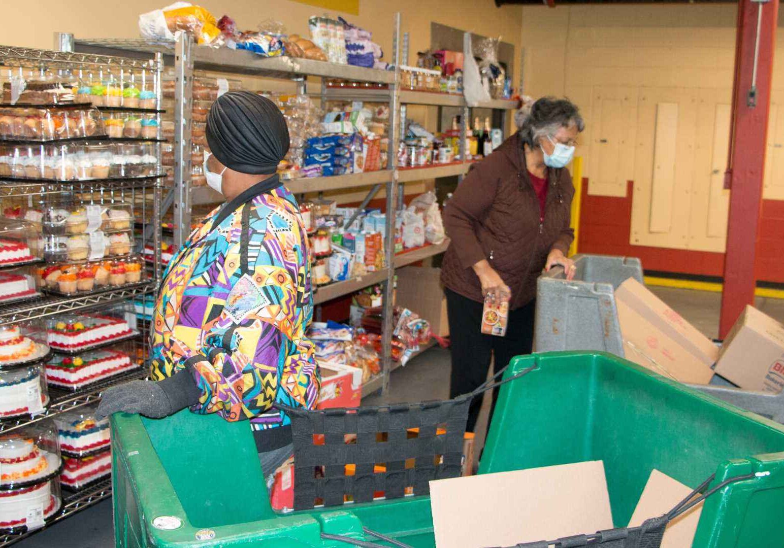 Food - HarvestersShoppers2a