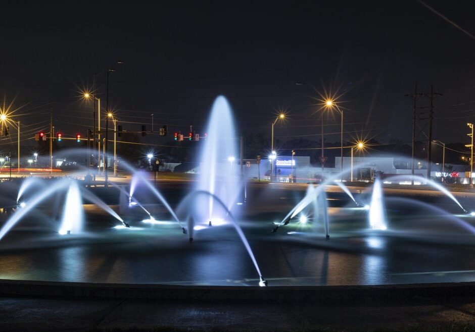 Northland Fountain:
North Oak Trafficway and NE Vivion Road, Kansas City, Missouri. (Brad Austin | Flatland)