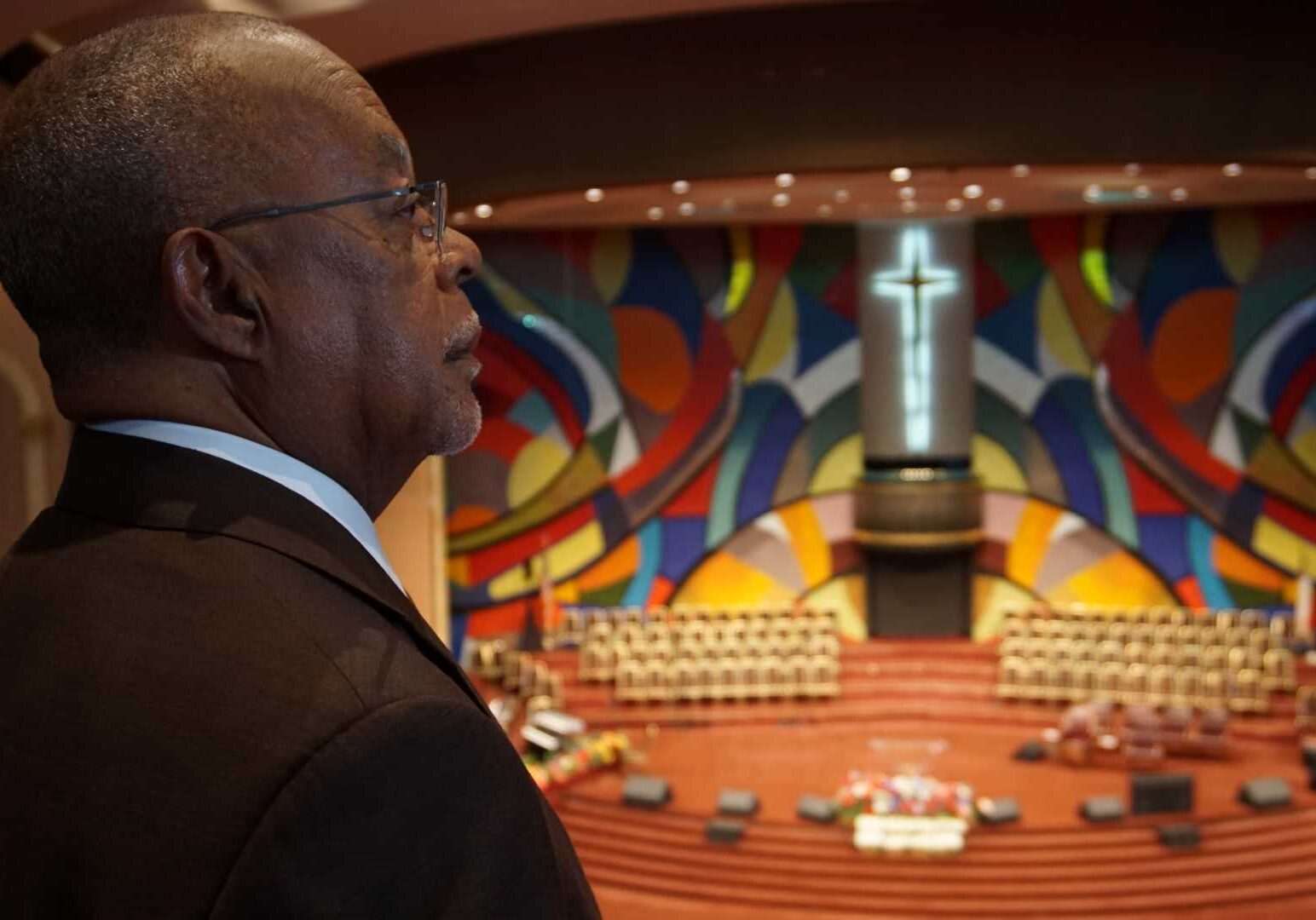 Henry Louis Gates Jr., admires the mural at Church of God In Christ West Angeles.