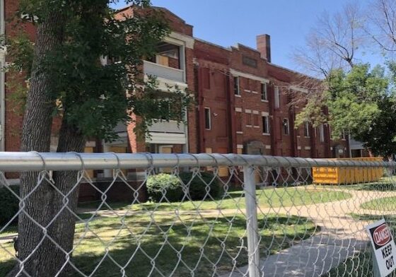 Knickerbocker Apartments