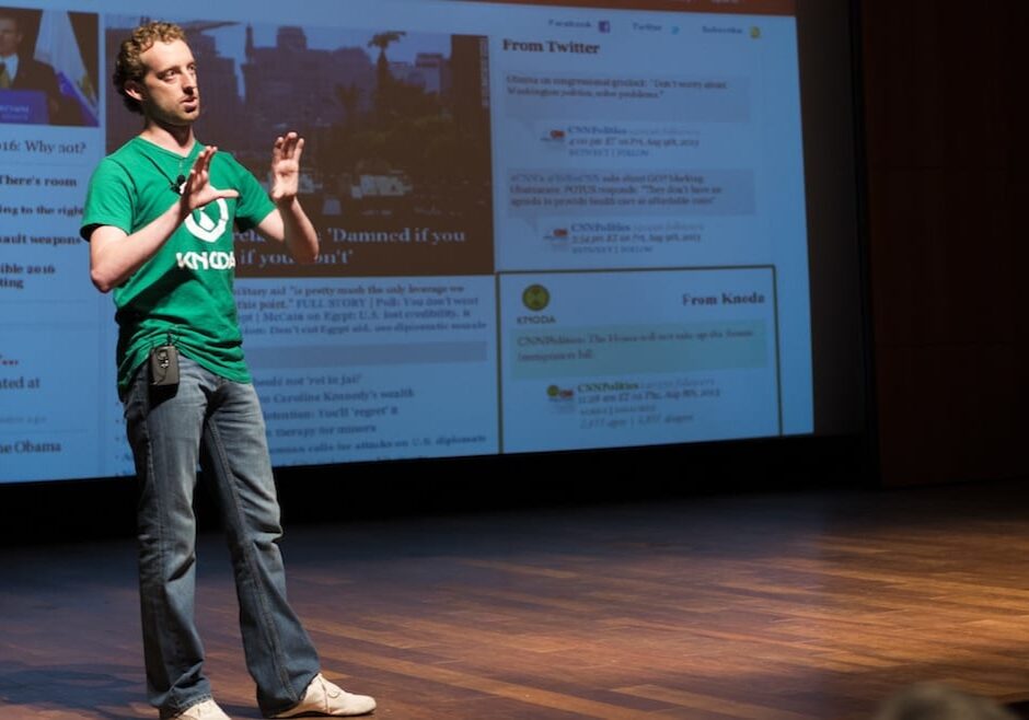 Kyle Rogers presenting his company at a Demo Day. Photo curtesy of Kyle Rogers