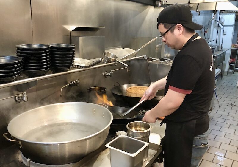 Ma Ma Ramen kitchen