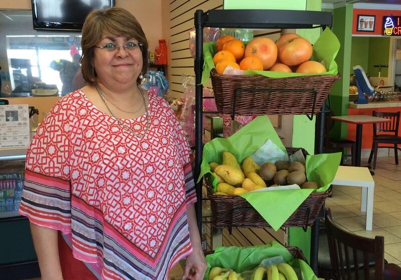 Store owner Graciela Martinez says healthier food options have been popular with her customers.
(Photo: Alex Smith/Heartland Health Monitor)