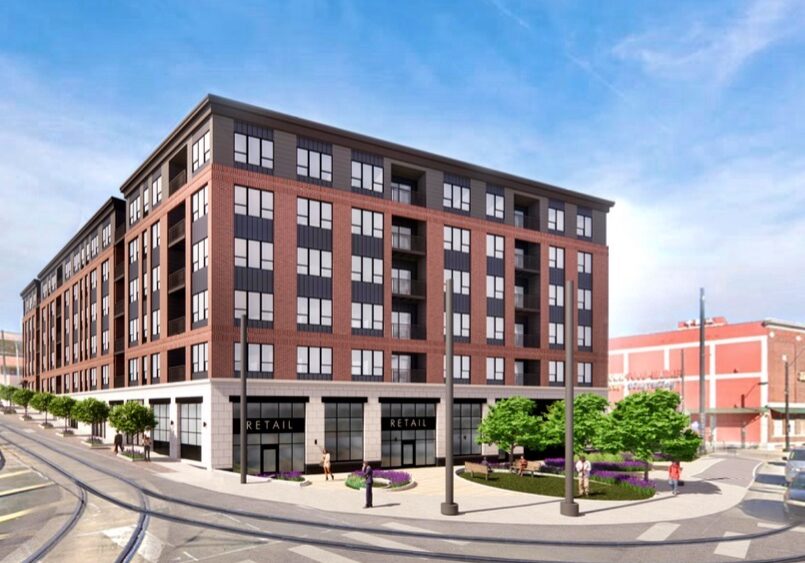 Oaks River Market plaza