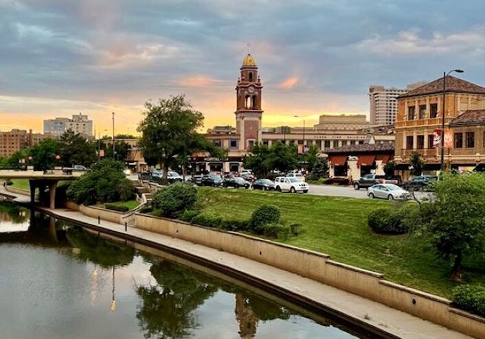 The Country Club Plaza remains one of Kansas City's most endearing landmarks.