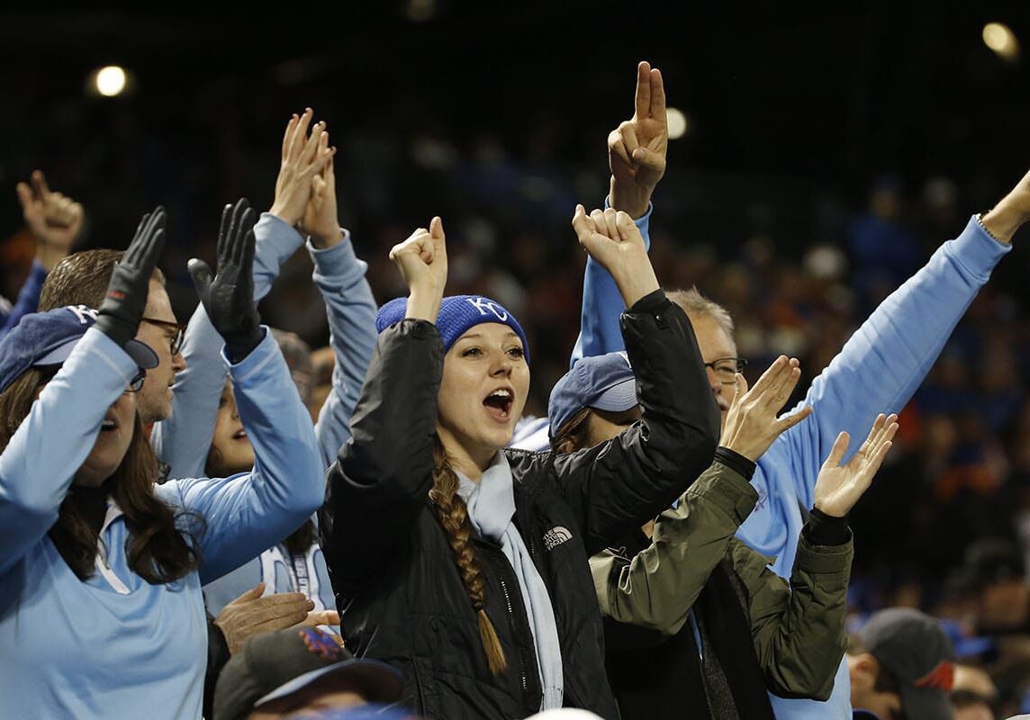 Kansas City Royals fans cheer during the 12th inning of Game 5 of the Major League Baseball World Series against the New York Mets Sunday, Nov. 1, 2015, in New York. (Photo: Matt Slocum | AP)