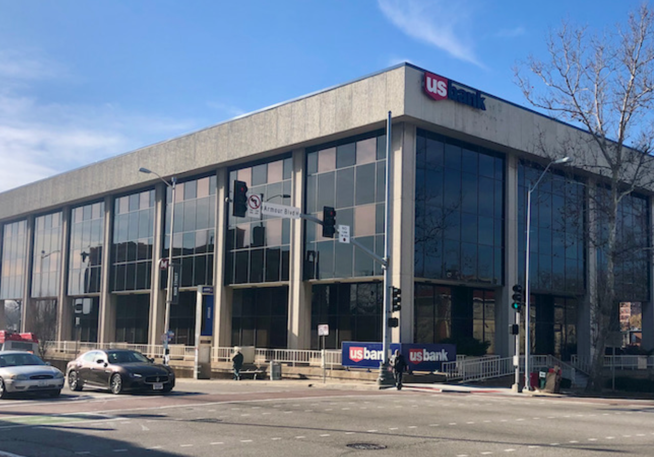 Mac Properties plans to completely renovate the US Bank building at Main Street and Armour Boulevard as part of a much larger streetcar-oriented project.