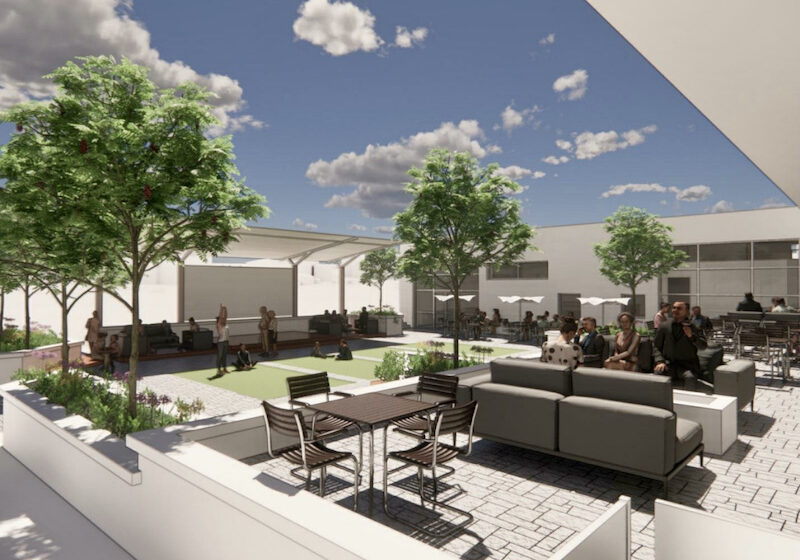 Washington Plaza courtyard