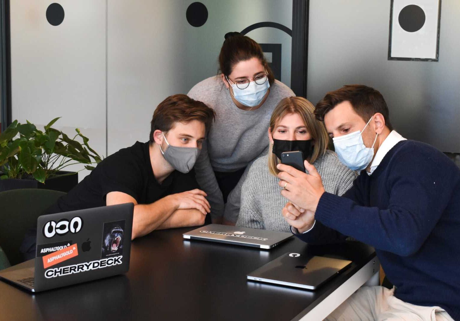 Businesses are grappling with how to bring employees back into the workplace following the COVID-19 pandemic.