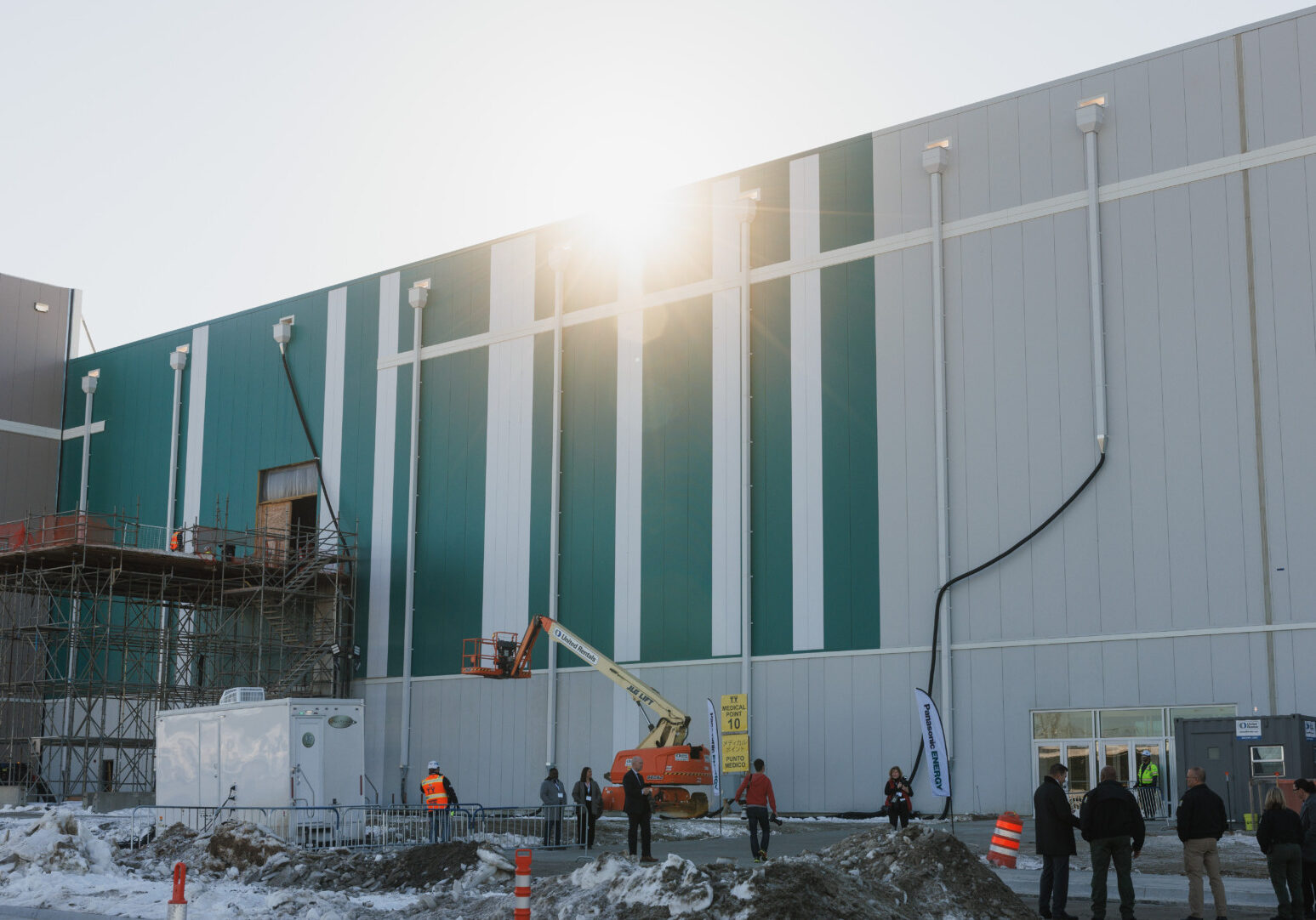 Morning sun peeks over the roof of the Panasonic EV Battery Facility in DeSoto, Kansas, on Jan. 17, 2025. (Chase Castor | Flatland)