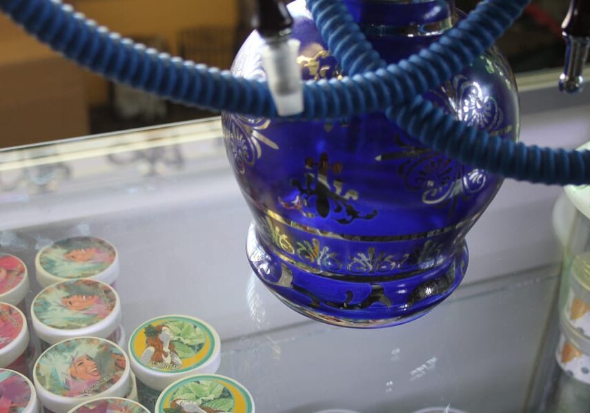 Customers at hookah houses can use disposable plastic mouthpieces to avoid spreading diseases.
(Photo: Andy Marso / Heartland Health Monitor)