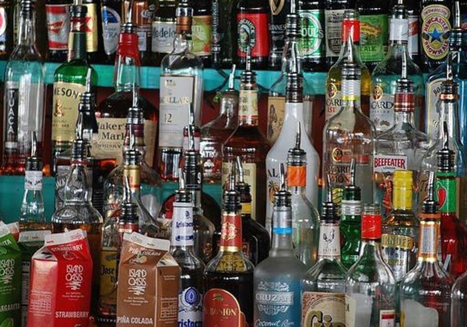 Alcohol abuse is more pervasive in Johnson County than in Wyandotte County but JoCo has a more robust support network. (Credit: Greyerbaby-Pixabay |Creative Commons)