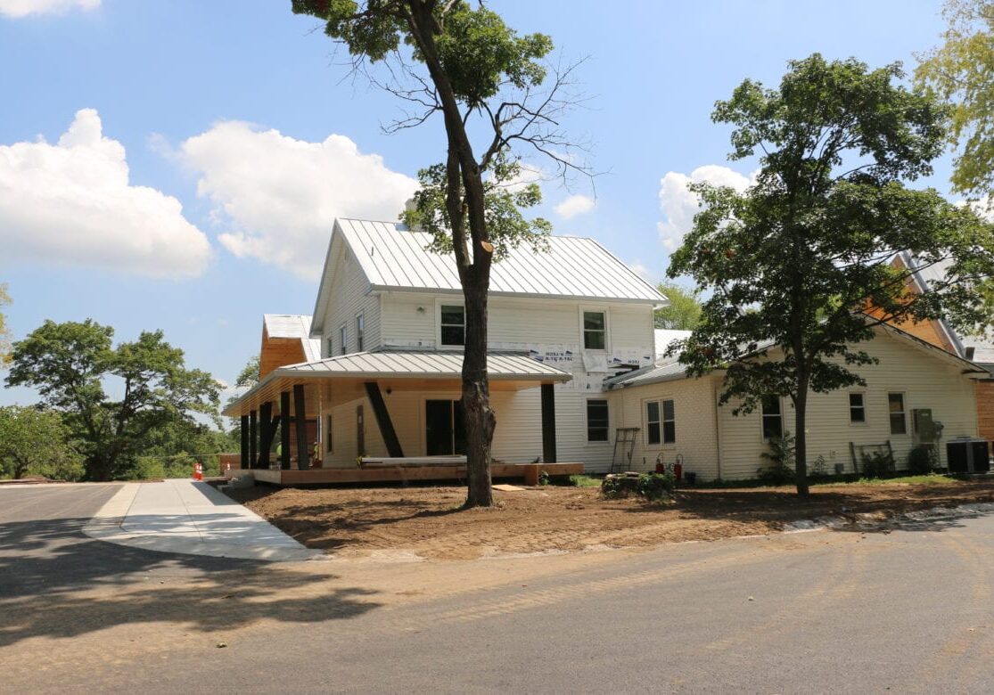 outside view of the pratt house