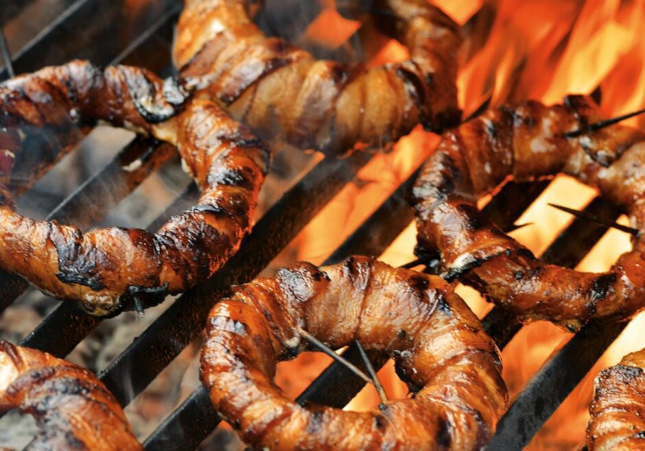 bacon-grilled, onion rings.