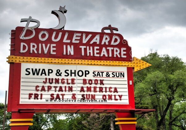 Boulevard Drive-In