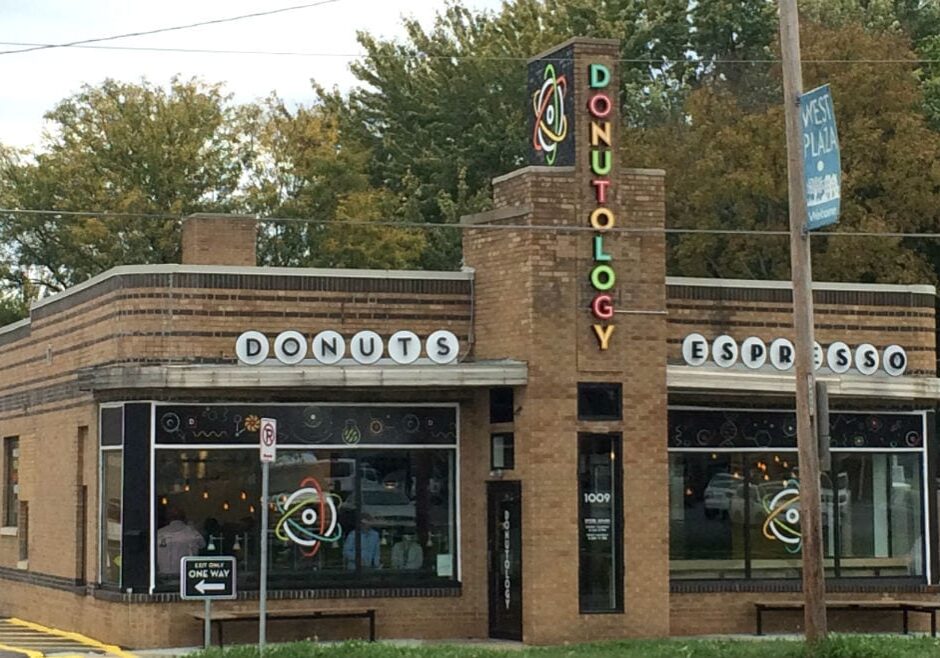 The exterior of Donutology.